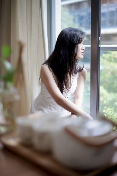 在末日被丧尸们浇灌的小说推荐